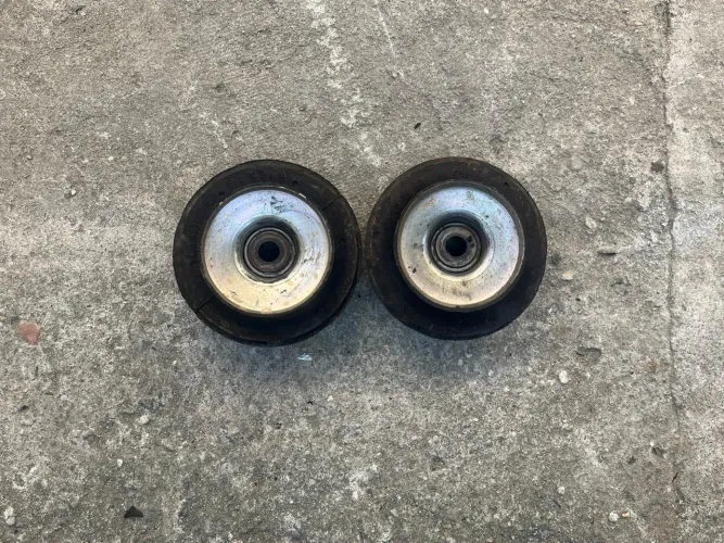 Vendo algumas peças do gol g4 de 2 portas com procedência 