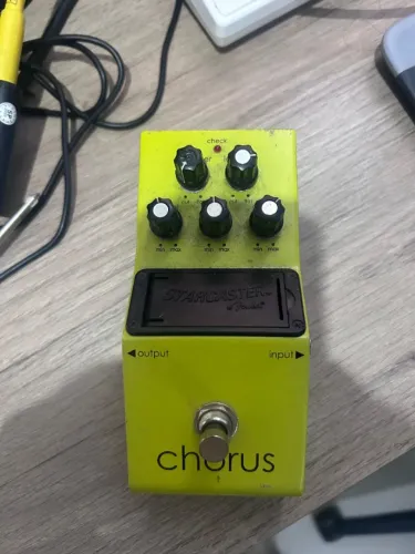 Pedal de Chorus Starcaster by Fender