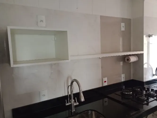 Nicho para Microondas c/ Prateleira