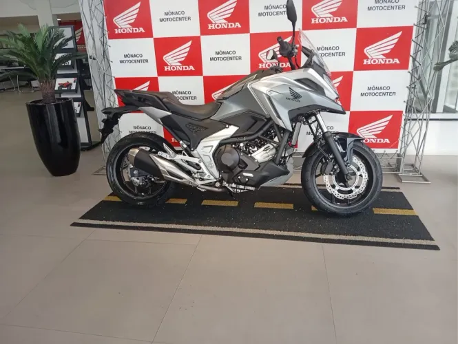 Vendo moto NC750DCT 