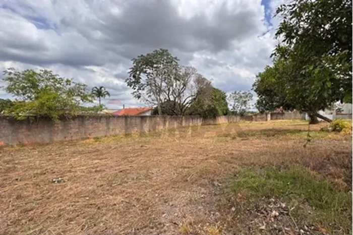 Terreno 10x75m no Bairro Rossi 750 m² | 2 Lotes Disponíveis