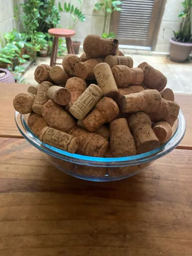Rolhas de vinho e prosecco para decoração