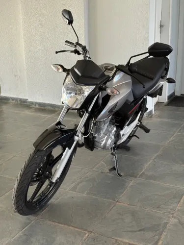 Moto Honda 160 cc, Impecável, toda revisada