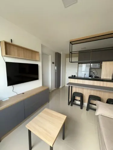 Apartamento com 1 Quarto(s) e 1 banheiro(s) para Alugar, 120 m² por R$ 2500 / Mês