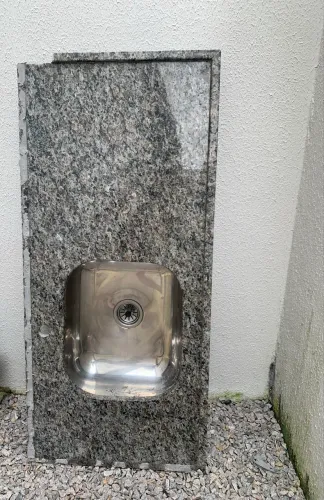 Vendo pia com Cuba de inox