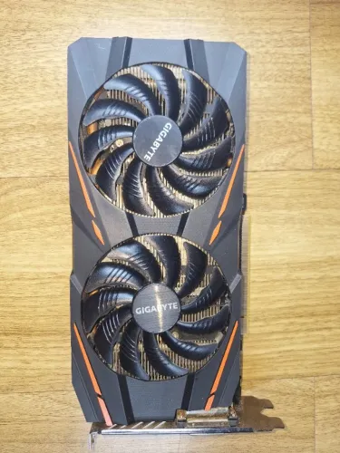 Placa de Vídeo Gigabyte Radeon RX 570 Gaming 4GB - Ótimo Estado!