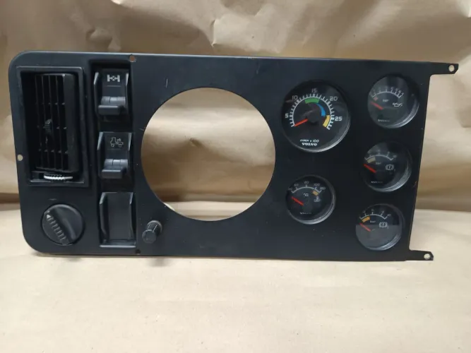 Painel de instrumentos Volvo NL12