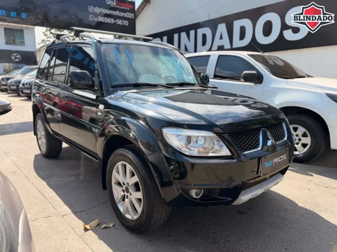 Mitsubishi Pajero TR4 2.0/ 2.0 Flex 16V 4X4 Aut. 2011