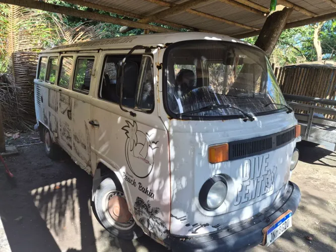 Volkswagen Kombi Furgão 1997