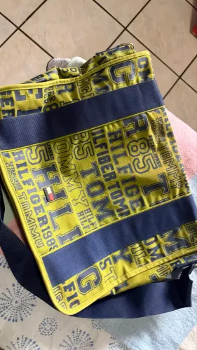 Bolsa Carteiro original da Tommy. 