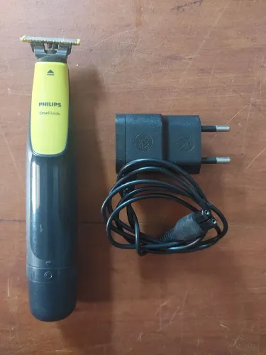 Philips Oneblade Barbeador Navalha Elétrico