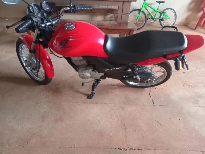 Vendo moto 
