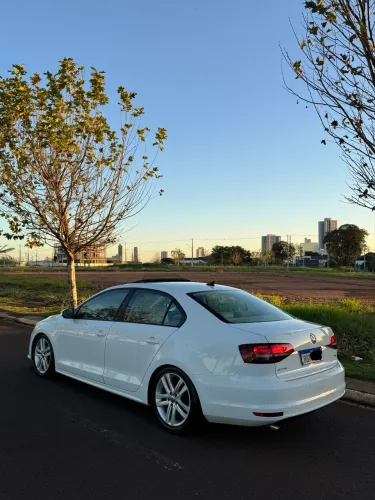 Volkswagen Jetta Comfortline 1.4 TSI 16V 4P Aut. 2016