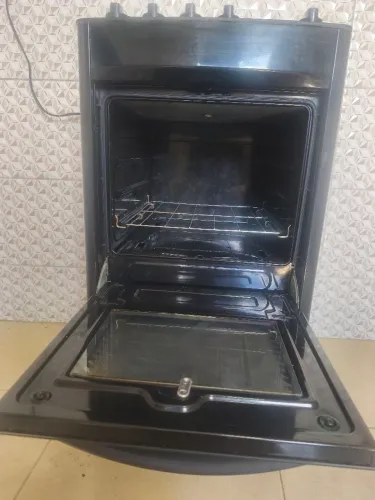 Vende-se Fogão
