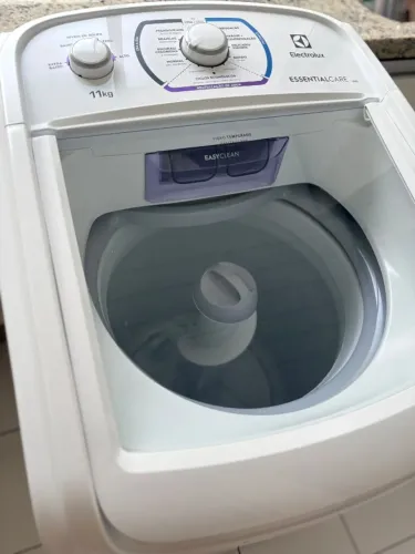 Máquina de Lavar Electrolux EssentialCare 11kg - NOVÍSSIMA!!!
