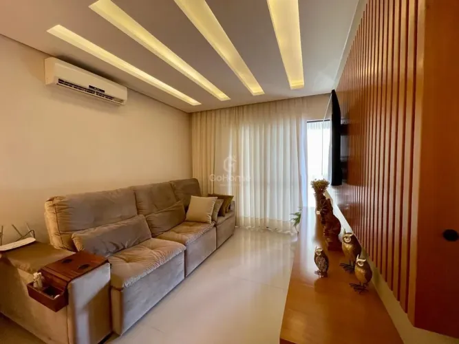 Apartamento semimobiliado com suíte e 2 vagas no bairro Líder