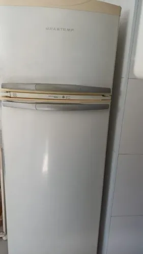 Geladeira Frost Free 319 litros