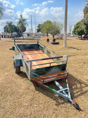 Reboque 2.50 x 1.20 Reforçado Alta Resistência