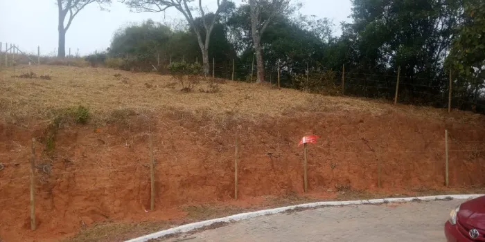 Vendo excelente terreno de 360m² Vendo excelente terreno de 360m² no condomínio Quintas da