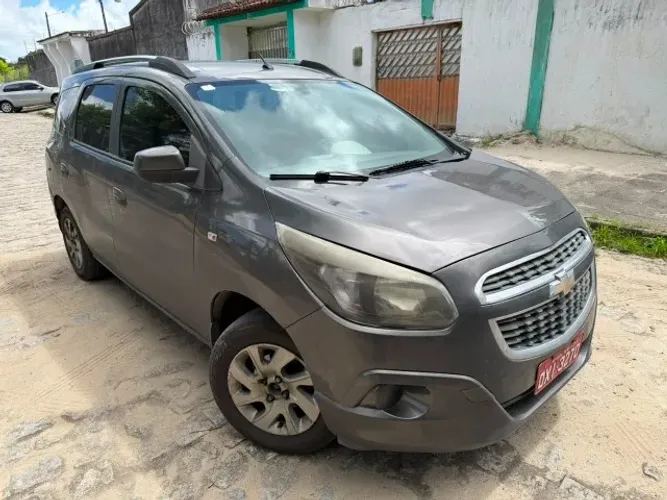 Chevrolet Spin LTZ 1.8 8V Econo.flex 5P Aut. 2014