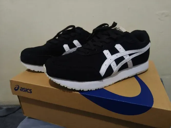 Tênis Asics original n38