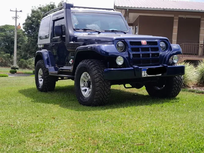 Troller T-4 4X4 3.0 TB Int. Cap. Rígida Diesel 2009