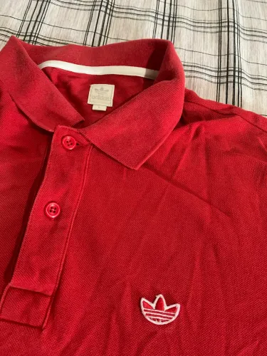 camisa polo vermelha da Adidas Originals