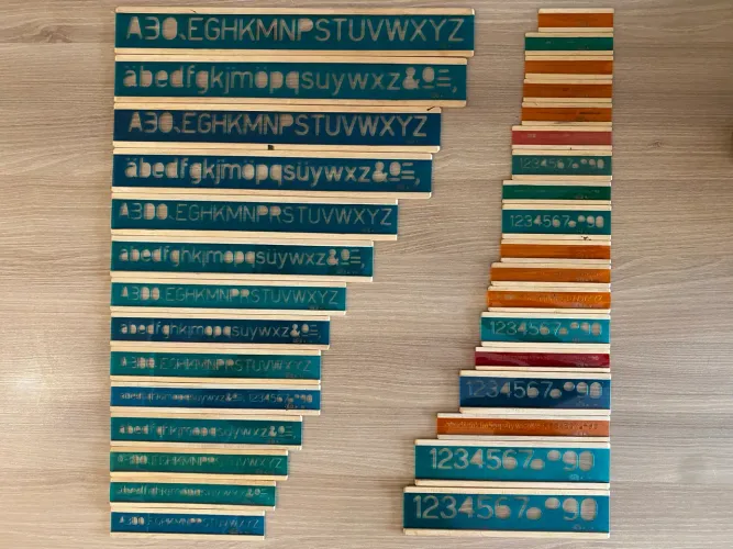 Conjunto 32 Réguas Normógrafo ALPA + Caixa de Madeira Anos 70