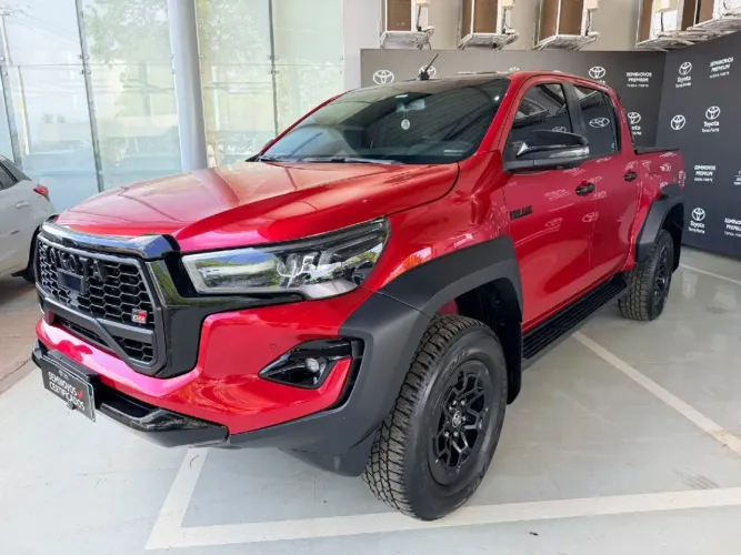 Toyota Hilux CD Gr-s 4X4 2.8 TDI Dies. Aut. 2024