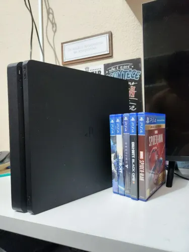 PlayStation 4 Slim 1TB + Jogos Excelente Estado! ?