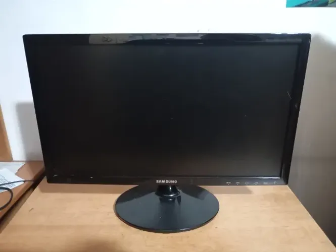 Monitor Samsung 20 polegadas - S20B300B