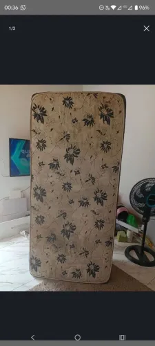 Cama box solteiro usada *04 100$