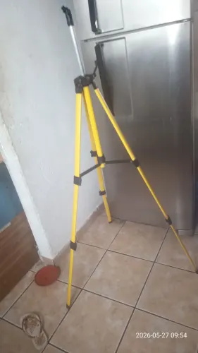 Tripé de nível a lazer 