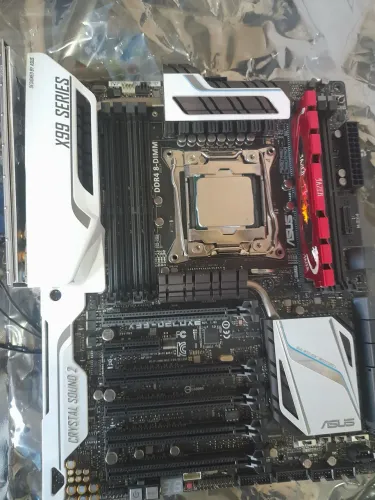 Placa mãe e processador 