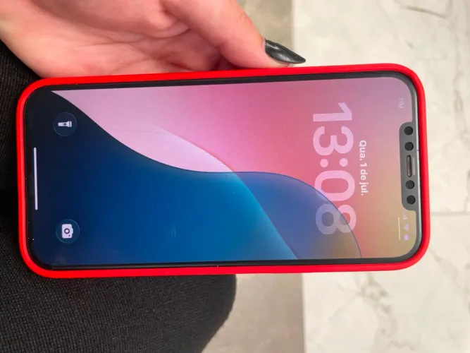 iPhone 12