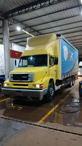 Me ofereço para trabalhar com truck bi truck na comissão