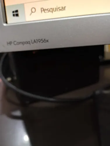 Monitor HP LA1956x ( 02 unidades )