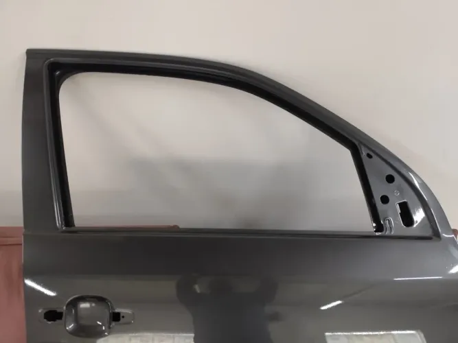 Porta Direira Amarok v6 2021/2022, produto novo