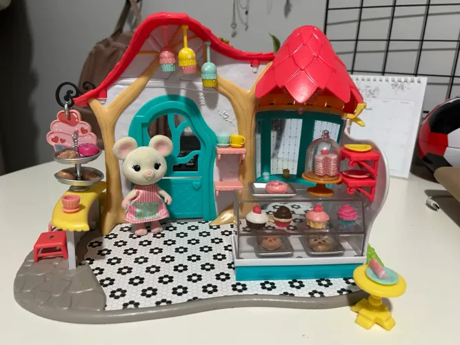  Toy Honey Bee