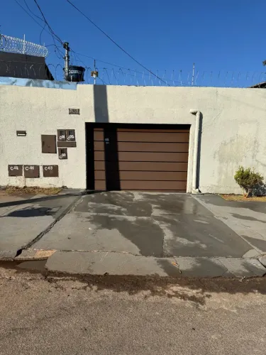 ? VENDO 3 CASAS NO MESMO LOTE - EXCELENTE INVESTIMENTO