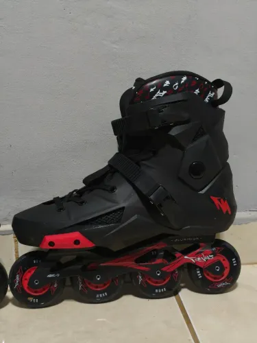 Vendo patins Revolt 43/44