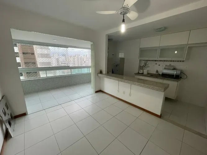 Locação de Quarto e Sala no Itaigara