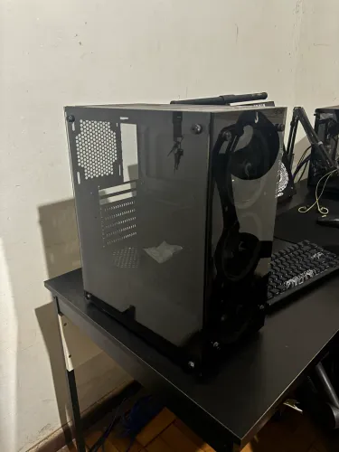 Gabinete Gamer Rise Mode Glass 06X + 3 Fans Frontais Inclusas