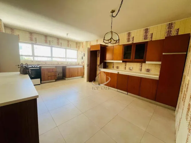 Apartamento com 4 dormitórios para alugar, 220 m² por R$ 8.076,00/mês - Centro - São José