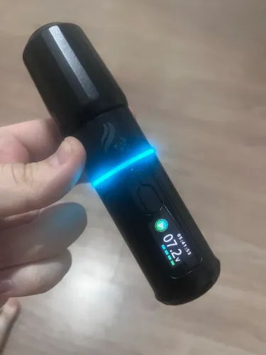 Máquina De Tatuagem Pen - Blaze Com 2 Baterias Wirelless