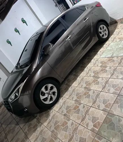 Hyundai HB20S Premium 1.6 Flex 16V Aut. 4P 2016