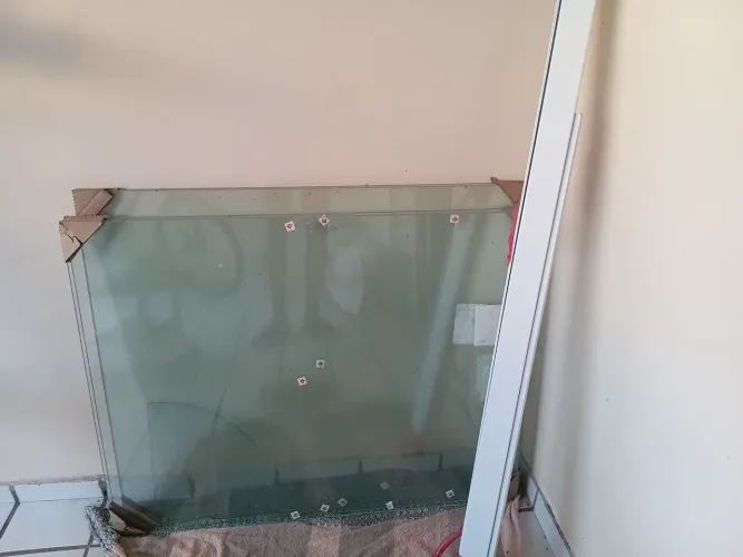 Janela vidro blindex 1,50x1,00 (novo)