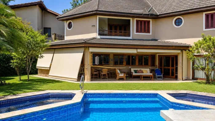 Linda casa venda Morada dos Pássaros Aldeia da Serra 421m² | 4 suítes + piscina