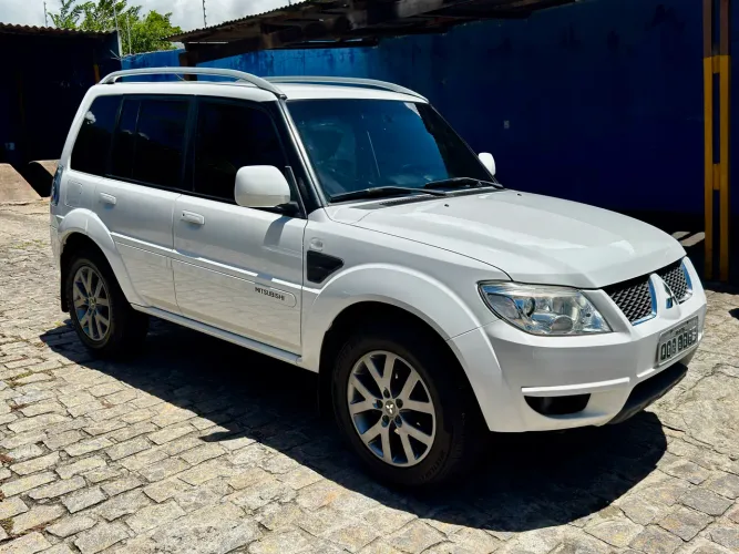 Mitsubishi Pajero TR4 2.0 Flex 16V 4X2 Aut. 2015