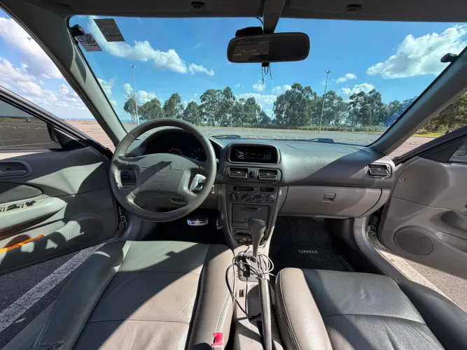 Toyota Corolla XEI 1.8/1.8 Flex 16V Aut. 2000